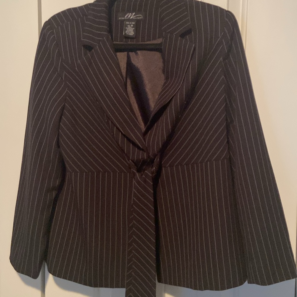 Jacket - Picture 2 of 5